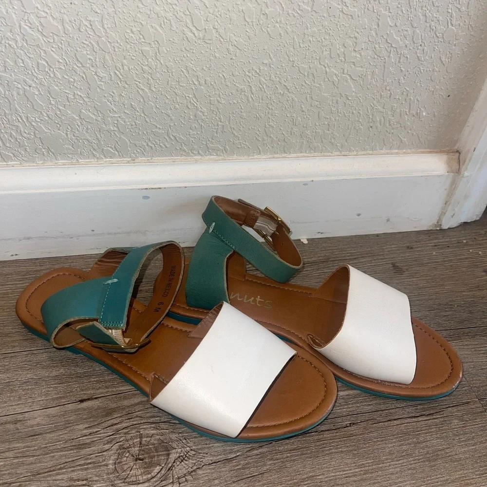 COCONUTS Matisse Casual Sandal Open Toe Soft Comfort Leather Instep - Picture 2 of 7